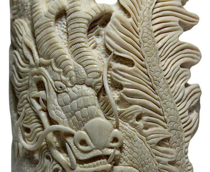The composition of the mammoth tusk "Guardian of the World"