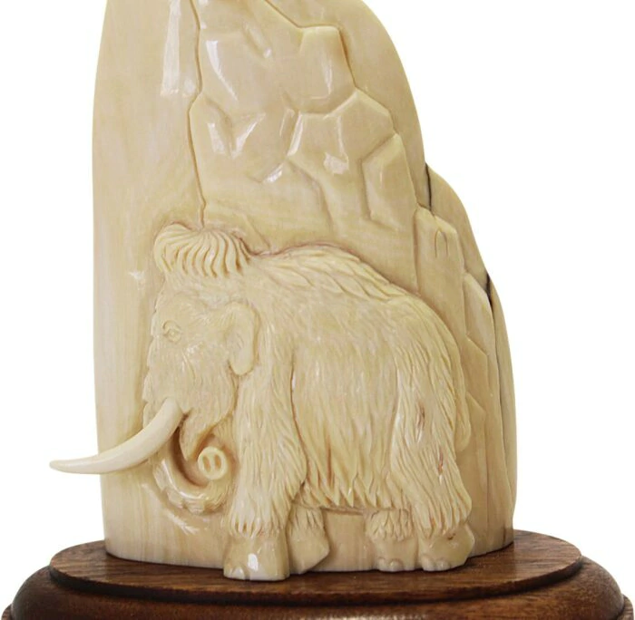 Composition of the mammoth tusk "Hermit"