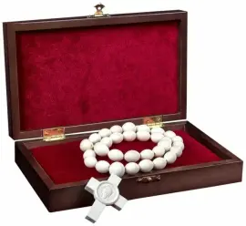 Четки из бивня мамонта "Христос Спаситель" Четки из бивня мамонта "Христос Спаситель"