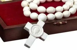 Четки из бивня мамонта "Христос Спаситель" Четки из бивня мамонта "Христос Спаситель"