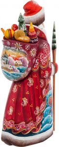 Carved statuette "Santa Claus with gifts"