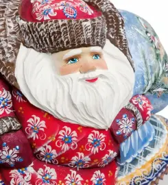 Резная статуэтка "Дед Мороз на медведе"