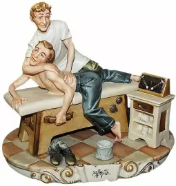 Статуэтка "Костоправ"