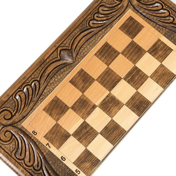 Carved chess, backgammon and checkers made of beech "Vintage"