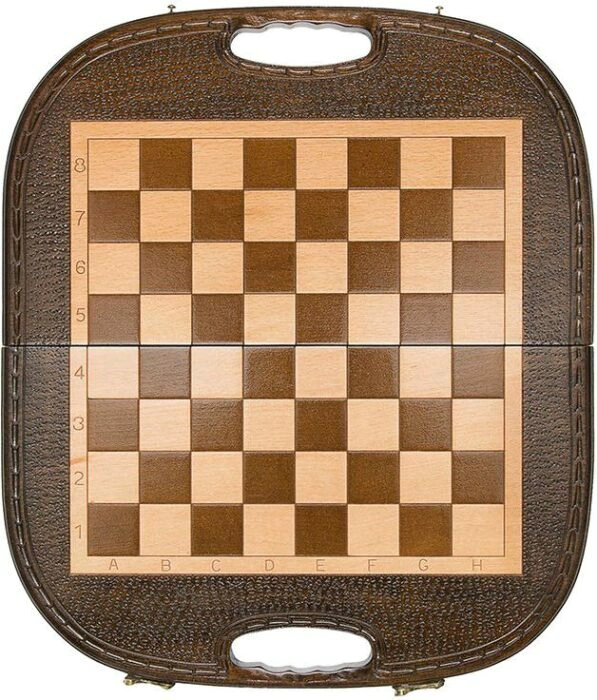 Carved chess, backgammon and checkers made of beech "Fleece"