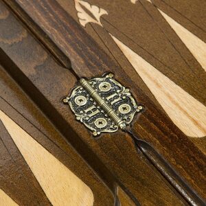 Carved chess, backgammon and checkers made of beech "Interlacing"