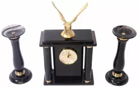 Часы настольные из черного обсидиана