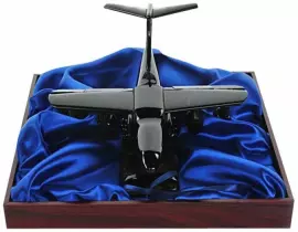 Фигурка "Грузовой самолет" из обсидиана