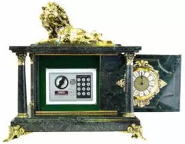 Часы-сейф из зеленого мрамора "Лев"