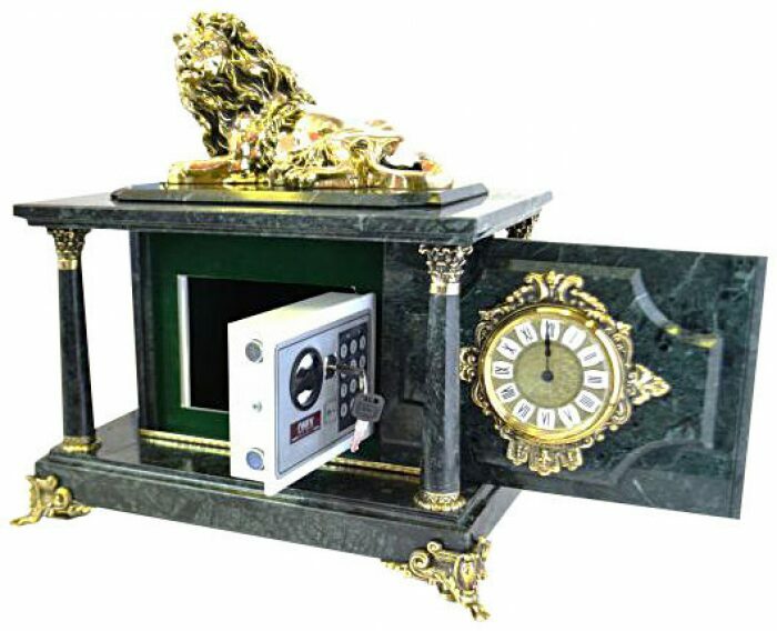 Clock safe made of green marble "Lion"