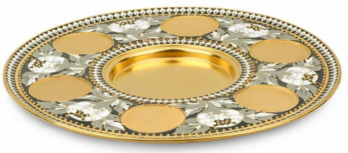 Поднос из ликерного набора "Пион" из серебра с золочением