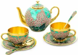 Сервиз чайный "Сирень.Утро" из серебра с золочением Сервиз чайный "Сирень.Утро" из серебра с золочением