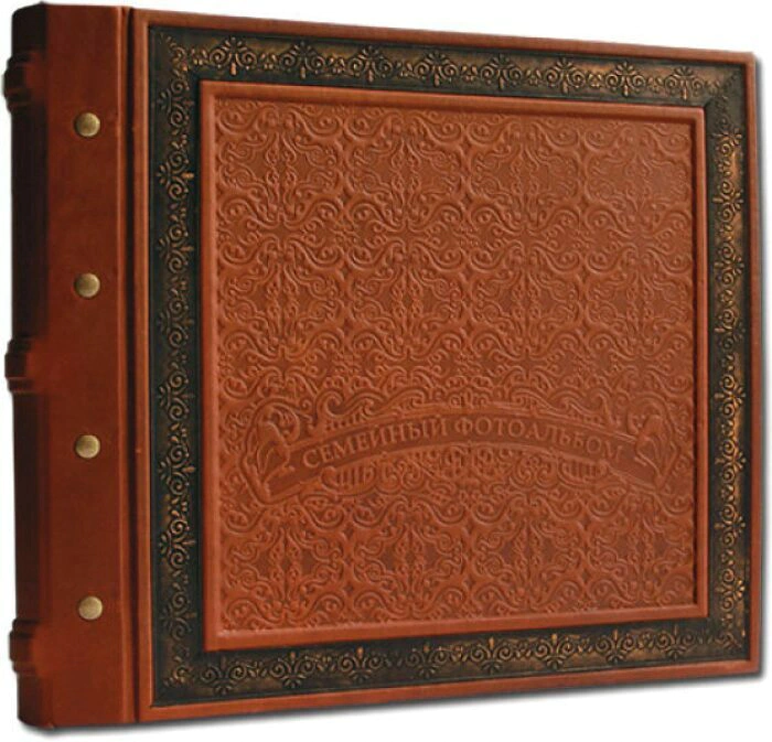 19th century family photo album (model 2)