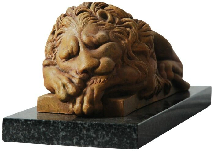 The author's bronze sculpture "Sleeping Lion"