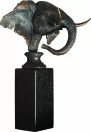 Авторская скульптура из бронзы "Голова слона"
