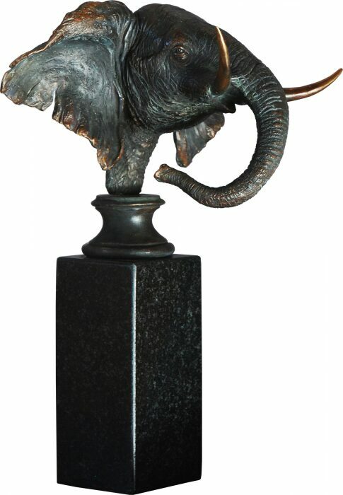 The author's bronze sculpture "Elephant's Head"