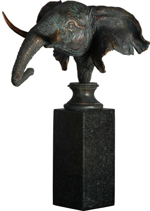 The author's bronze sculpture "Elephant's Head"
