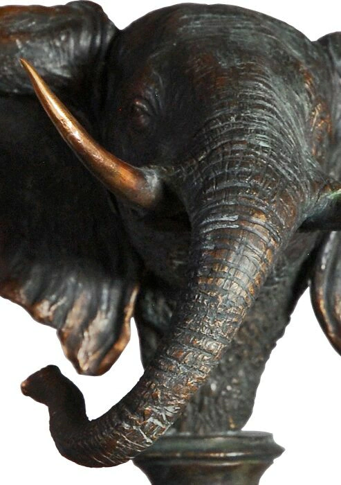 The author's bronze sculpture "Elephant's Head"