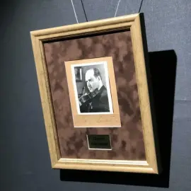 Фотография с автографом скрипача Давида Ойстраха