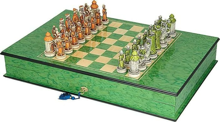 Game set "1000th anniversary of Kazan" (chess and backgammon) green