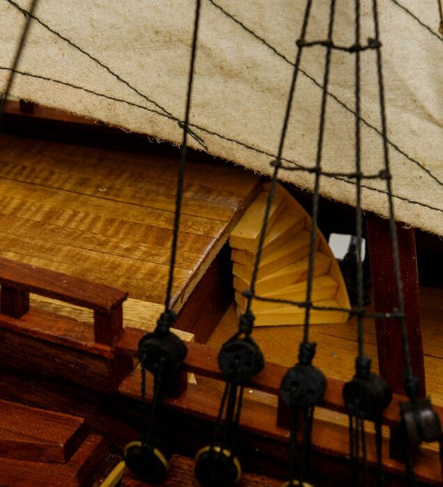 Модель российского линейного корабля 1712г. "Полтава"
