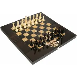 Шахматы из янтаря "Россия" морёный дуб Шахматы из янтаря "Россия" морёный дуб