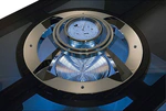 Морские часы "Atlantis Table Tempus Mobile" в столе из макассара