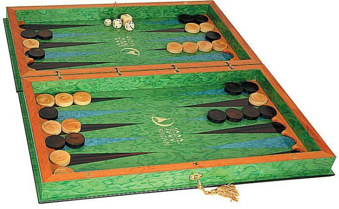 Game set "1000th anniversary of Kazan" (chess and backgammon) green
