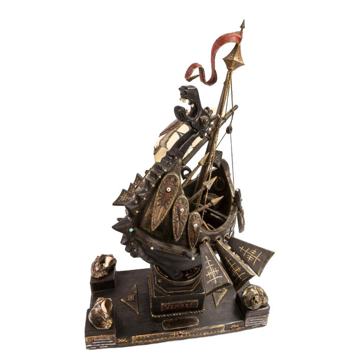 Масштабная модель корабля из мореного дуба "Венари"