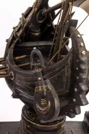 Масштабная модель корабля из мореного дуба "Венари"