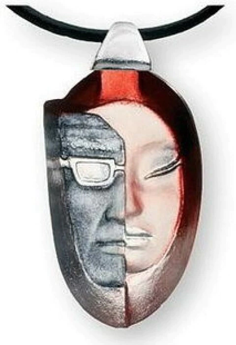Pendant "Woman", red