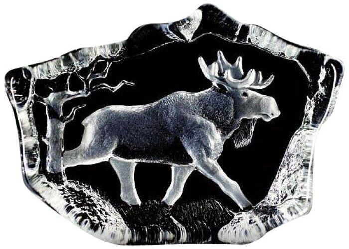 Sculpture "Moose" made of transparent crystal