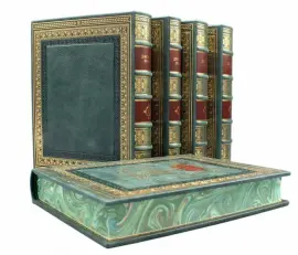 Подарочное собрание сочинений "Жизнеописания. Джорджо Вазари" в 5 томах Подарочное собрание сочинений "Жизнеописания. Джорджо Вазари" в 5 томах