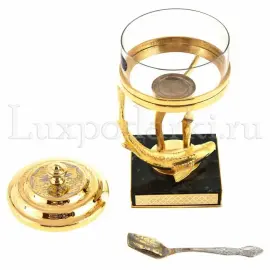 Икорница "Белуга" на змеевике, Златоуст Икорница "Белуга" на змеевике, Златоуст