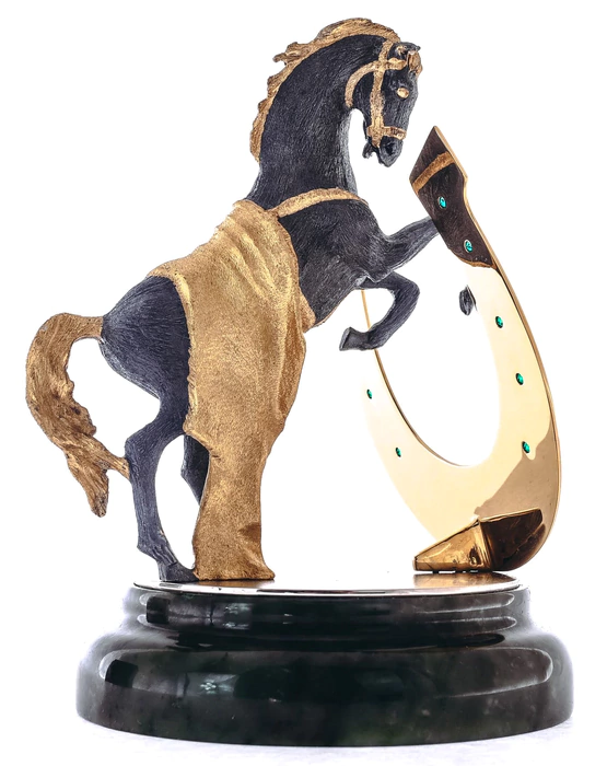 A big horse on jade with a horseshoe, Chrysostom