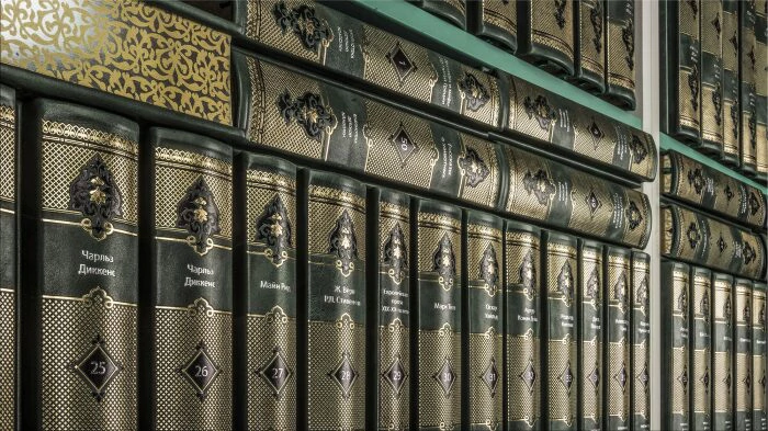 Подарочные книги "Библиотека детской классики" в 50 томах, Scarlett Green