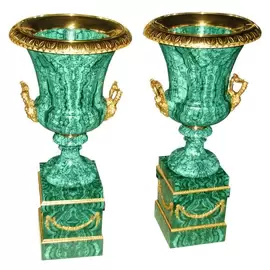 Floor vases "Presidential" made of malachite (small)