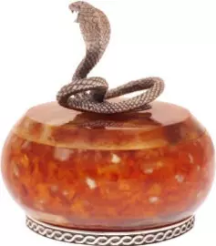 Шкатулка из янтаря "Змея"