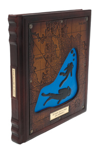 The leather-bound book "Diving"