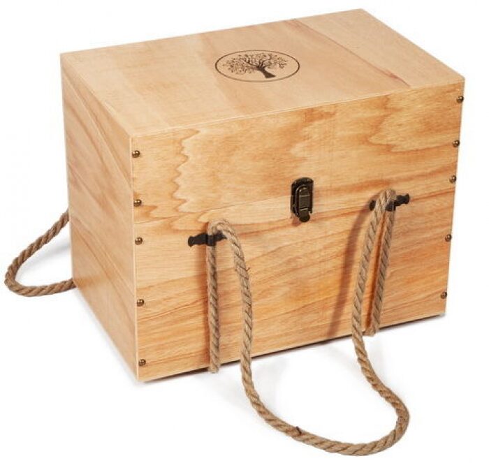 Toad casket for money (Karelian birch)