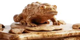 Ларец "Жаба" для денег, карельская береза Ларец "Жаба" для денег, карельская береза