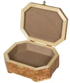 Шкатулка с инкрустацией "Лисичка" карельская береза