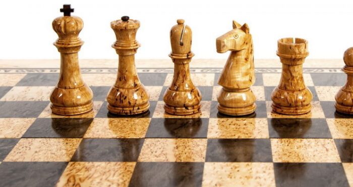 Folding chessboard made of Karelian birch