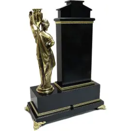 Каминные часы "Девушка с кувшином" (чароит)