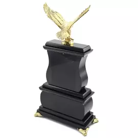 Каминные часы "Грация. Орёл" (нефрит, долерит)