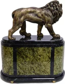 Mantel clock "Lion" (coil)