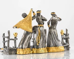 The "Razgulyai" napkin holder