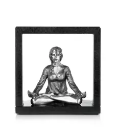 Sculpture "Meditating girl"