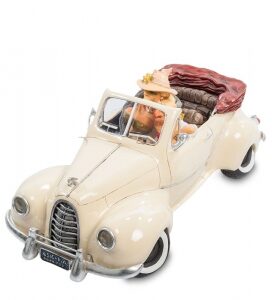 The author's statuette "Car: My new bride", polystone