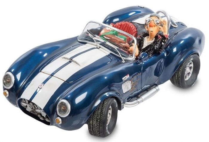 Авторская статуэтка "Автомобиль: Shelby Cobra 427 S/C", полистоун